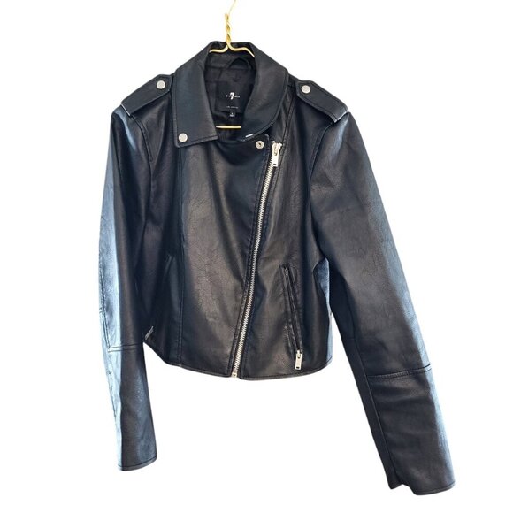 7 For All Mankind Black Faux Leather Side Zip Cropped Moto Jacket Size Large - Picture 1 of 5